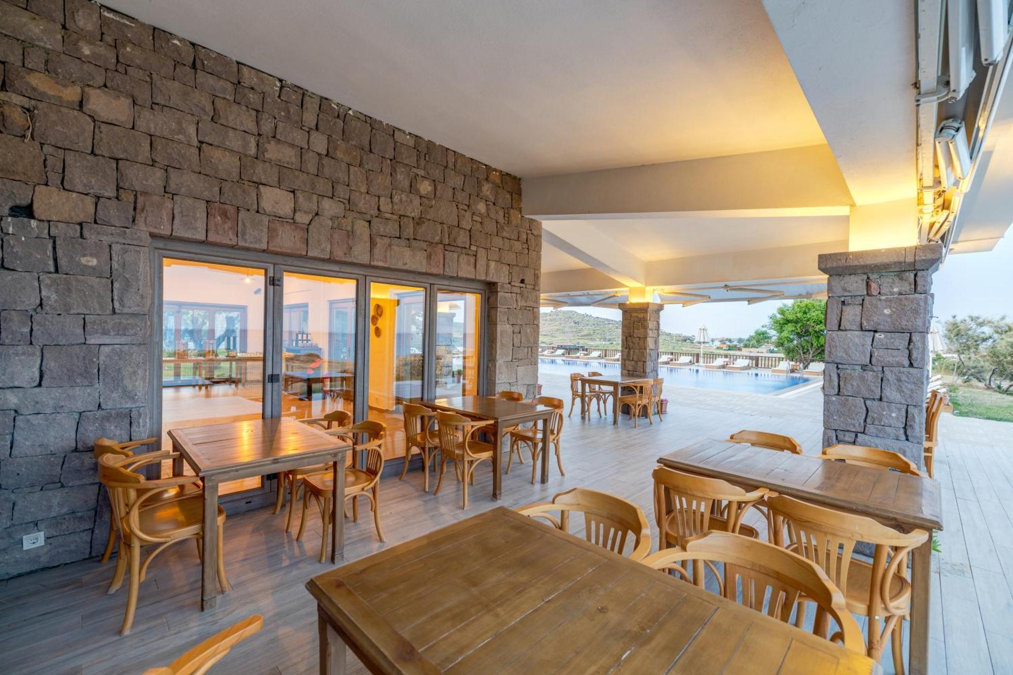 Cinarli Kasri Hotel İmroz Eksteriør billede