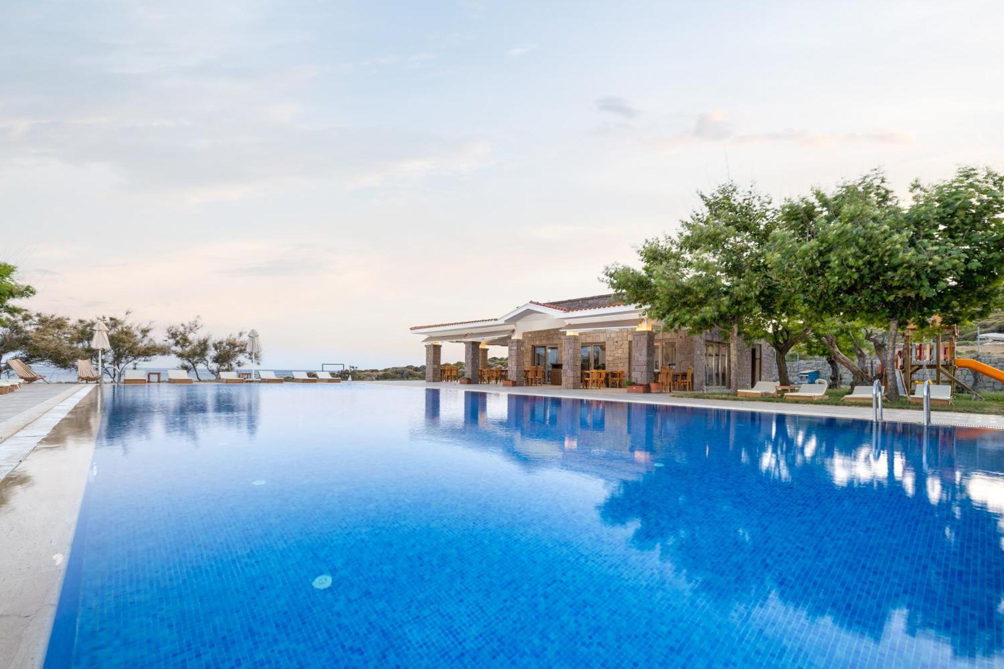 Cinarli Kasri Hotel İmroz Eksteriør billede