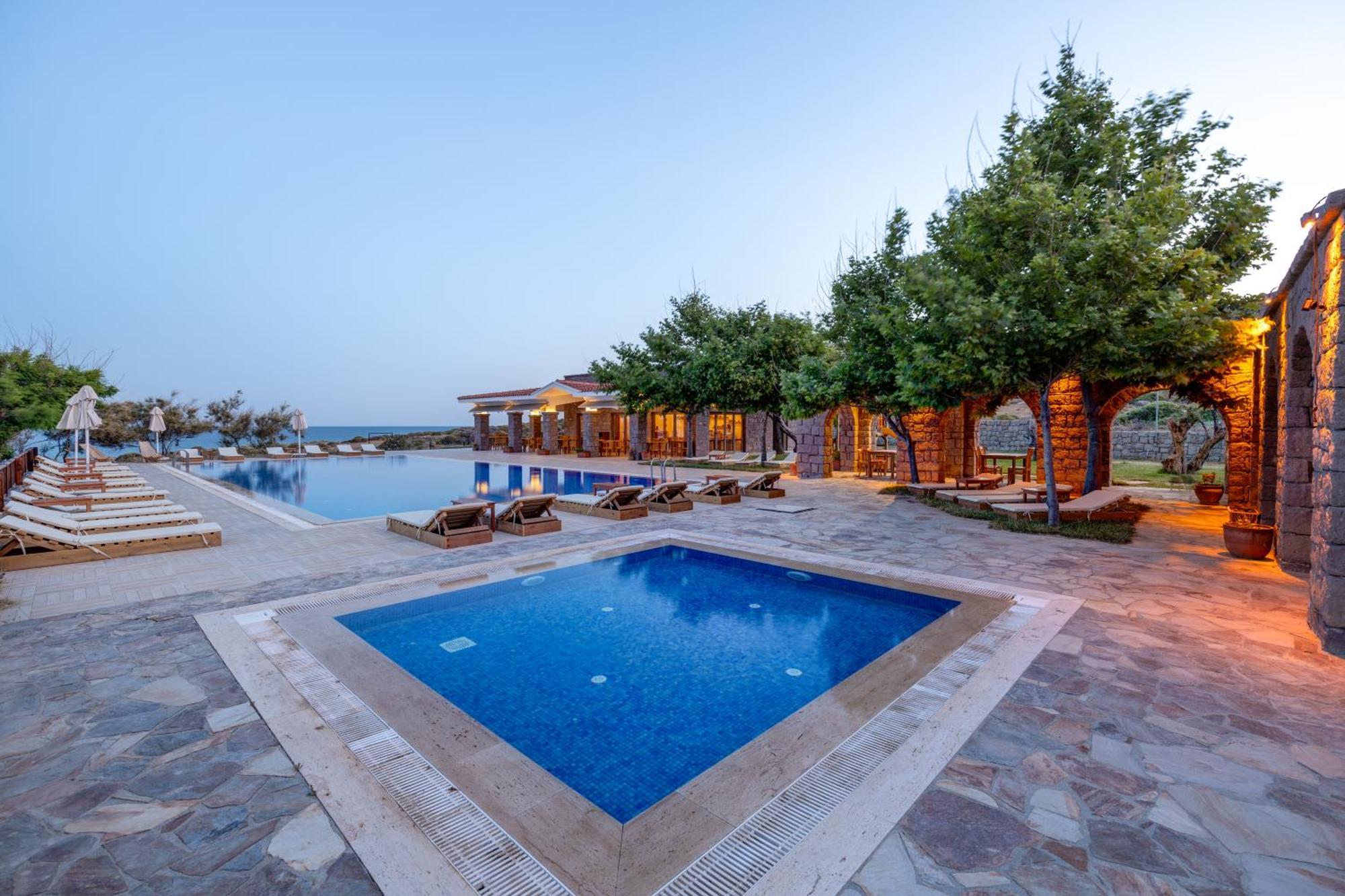 Cinarli Kasri Hotel İmroz Eksteriør billede